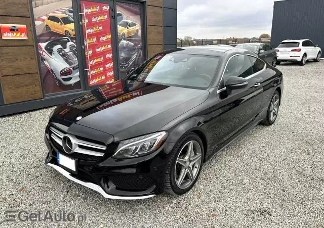 MERCEDES-BENZ Klasa C 300 Coupe 9G-TRONIC