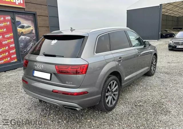 AUDI Q7 3.0 TFSI Quattro Tiptronic