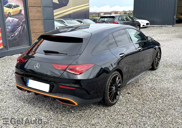 MERCEDES-BENZ CLA 220 AMG Line 7G-DCT