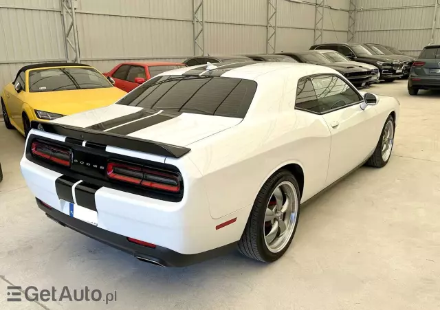 DODGE Challenger Automatik SXT Plus