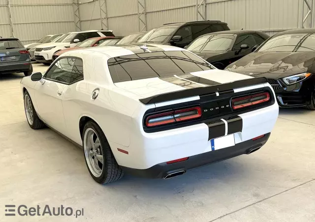 DODGE Challenger Automatik SXT Plus