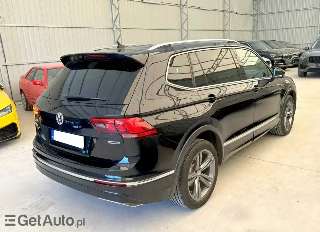 VOLKSWAGEN Tiguan 2.0 TSI 4Mot R-Line DSG