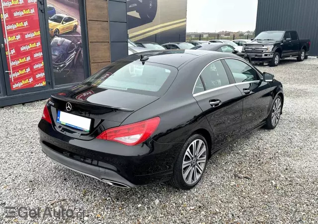 MERCEDES-BENZ CLA 250 7G-DCT