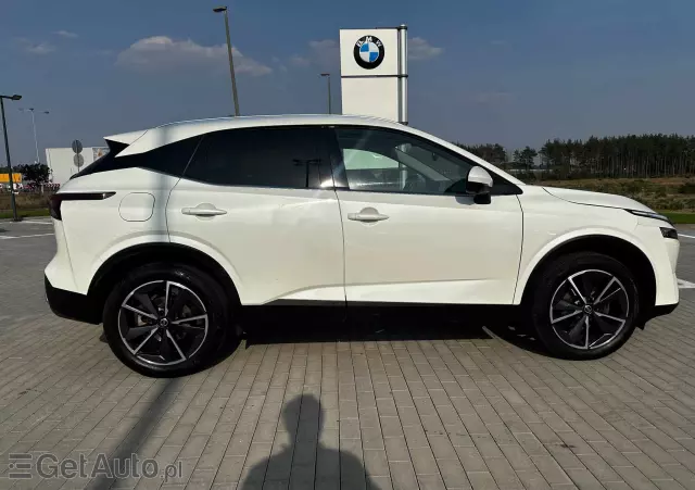 NISSAN Qashqai 1.3 DIG-T N-Connecta DCT