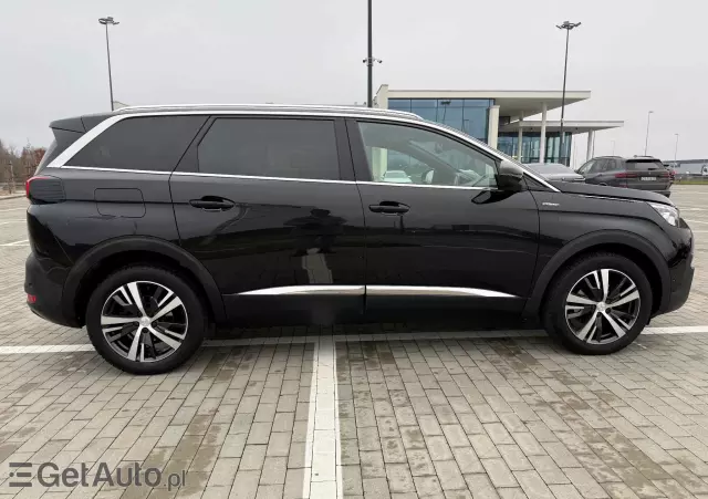 PEUGEOT 5008 1.6 PureTech GT Line S&S EAT8