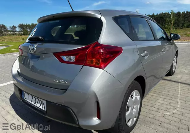 TOYOTA Auris 1.4 D-4D Active