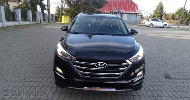 HYUNDAI Tucson Blue 1.7 CRDi 2WD Style