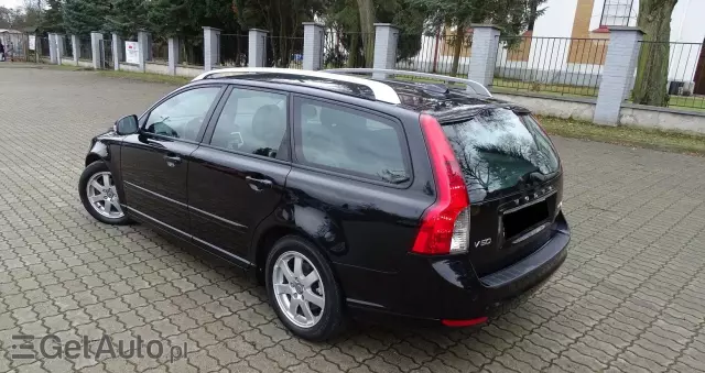 VOLVO V50 DPF DRIVe Business Edition