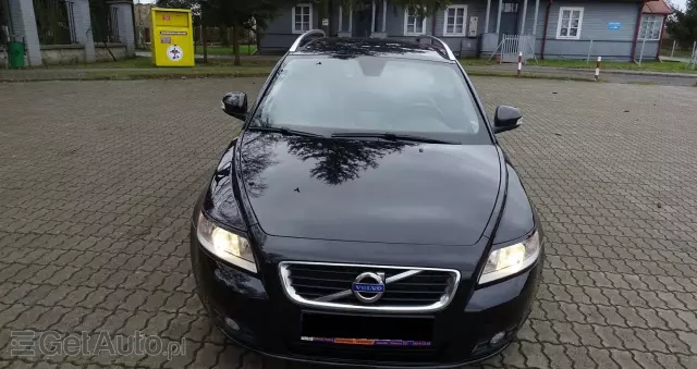 VOLVO V50 DPF DRIVe Business Edition