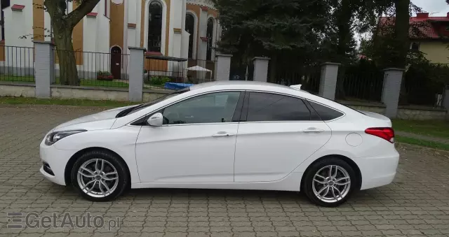 HYUNDAI I40 1.7 CRDi BlueDrive Classic DCT