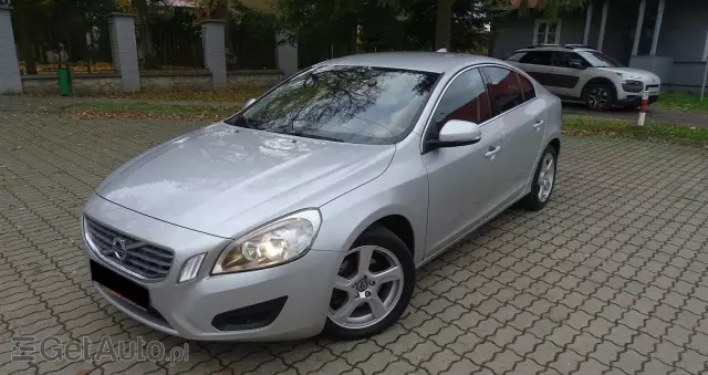 VOLVO S60 D2 Kinetic