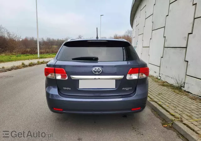 TOYOTA Avensis 