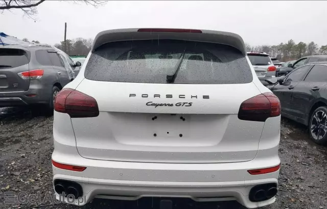 PORSCHE Cayenne 