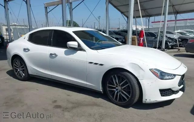 MASERATI Ghibli 