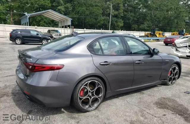 ALFA ROMEO Giulia 