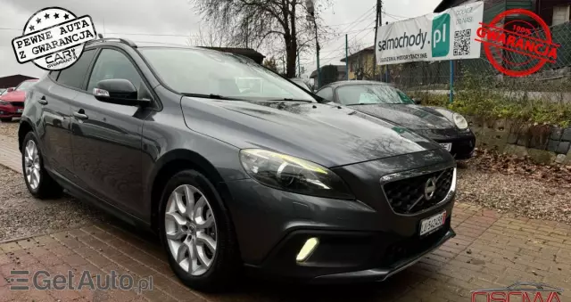 VOLVO V40 Cross Country 