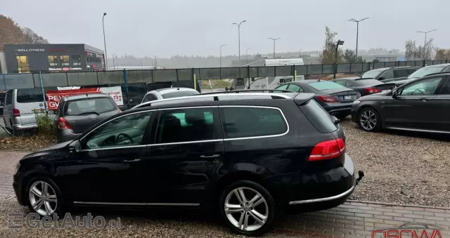 VOLKSWAGEN Passat Variant 2.0 TDI 4Motion DSG BlueMotion Tech R-Line