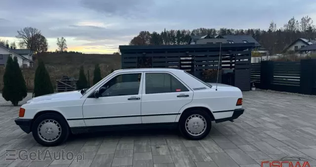 MERCEDES-BENZ W201 (190) 