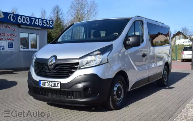 RENAULT Trafic 