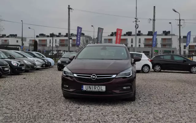 OPEL Astra 1.4 Turbo Edition