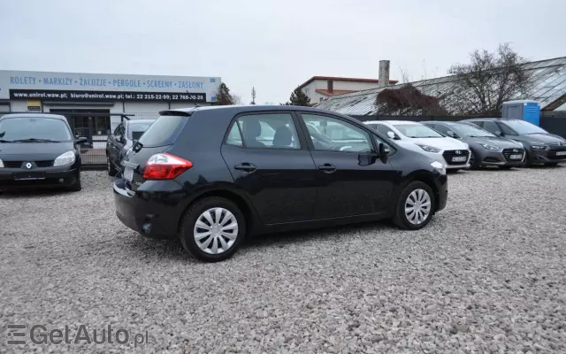 TOYOTA Auris 1.6 Edition