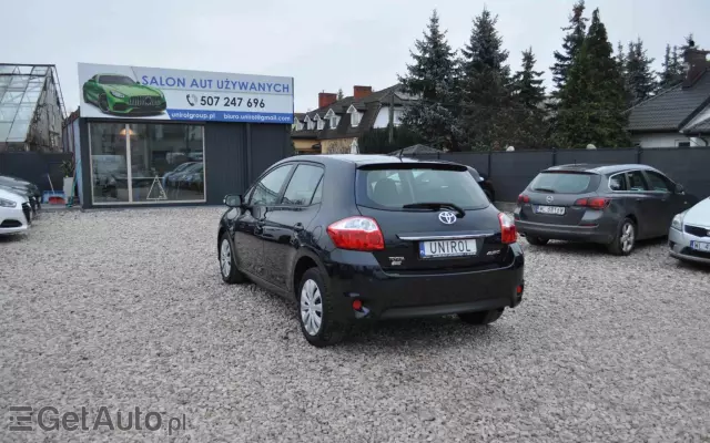 TOYOTA Auris 1.6 Edition