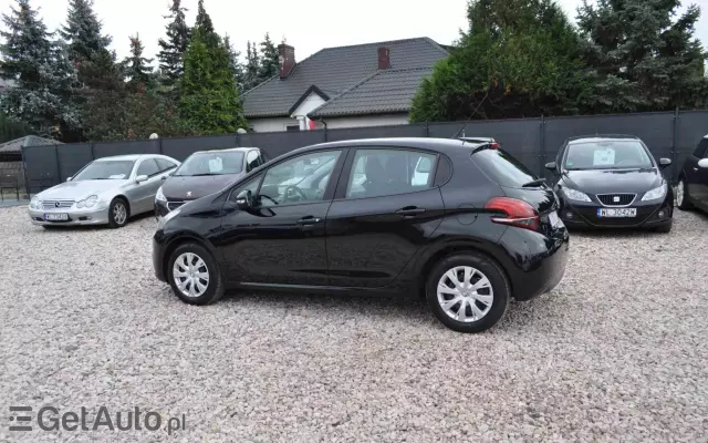 PEUGEOT 208 1.2 PureTech Active