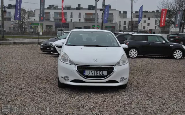 PEUGEOT 208 1.2 PureTech Active