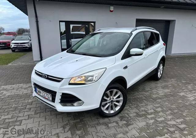 FORD Kuga 2.0 TDCi 2x4 Titanium