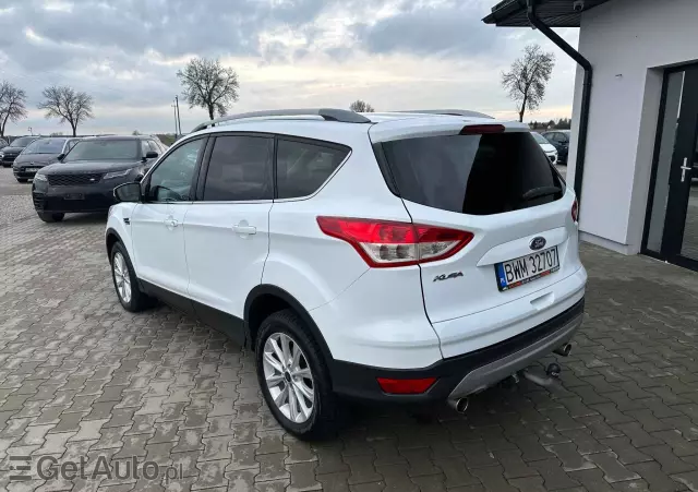 FORD Kuga 2.0 TDCi 2x4 Titanium