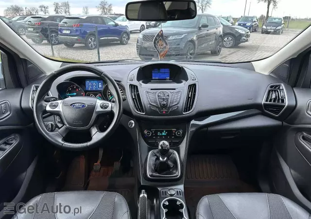 FORD Kuga 2.0 TDCi 2x4 Titanium