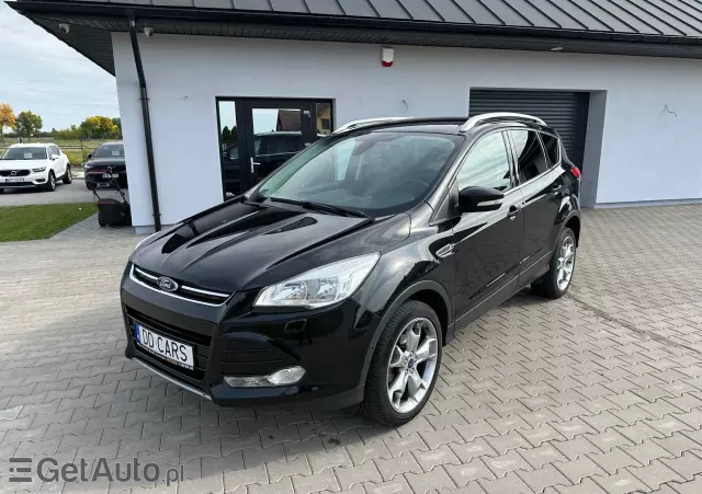 FORD Kuga 1.5 EcoBoost 2x4 Titanium