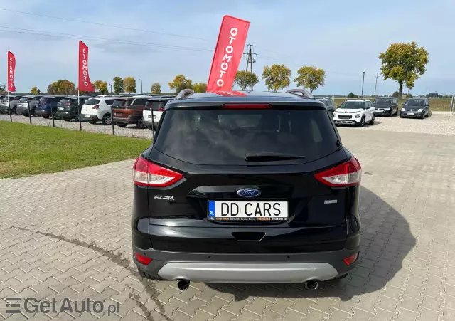 FORD Kuga 1.5 EcoBoost 2x4 Titanium