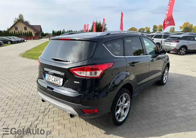 FORD Kuga 1.5 EcoBoost 2x4 Titanium