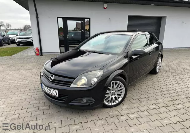 OPEL Astra GTC 2.0 Turbo Cosmo