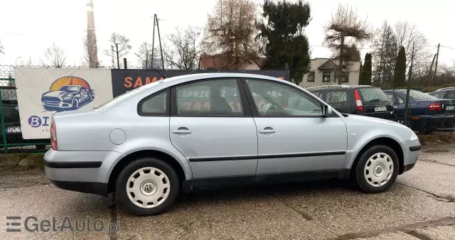 VOLKSWAGEN Passat 1.9 TDI (130 KM) 6 MT