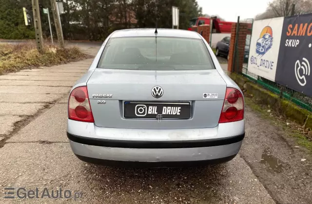 VOLKSWAGEN Passat 1.9 TDI (130 KM) 6 MT