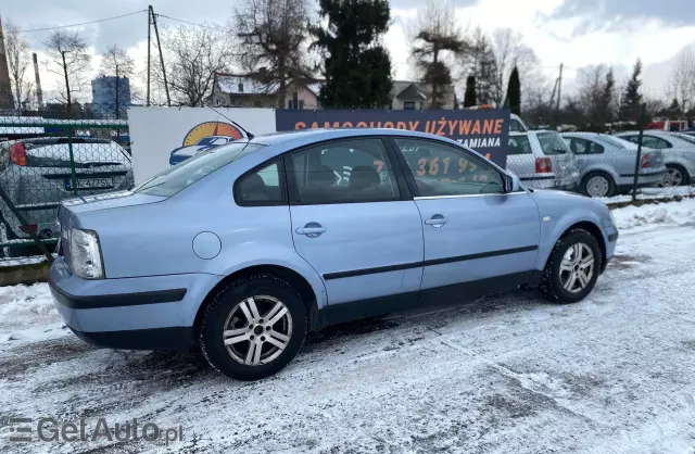 VOLKSWAGEN Passat 1.8 T 20V (150 KM)