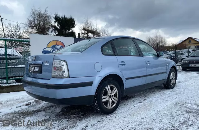 VOLKSWAGEN Passat 1.8 T 20V (150 KM)