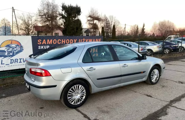 RENAULT Laguna 1.8 16V (120 KM)