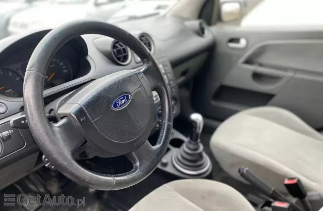 FORD Fiesta 1.4 (73 KM)