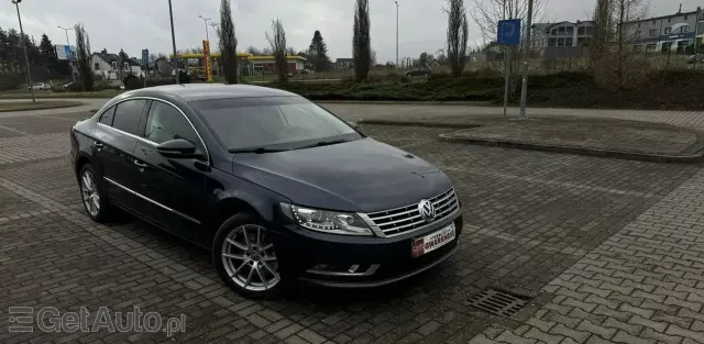 VOLKSWAGEN Passat CC 