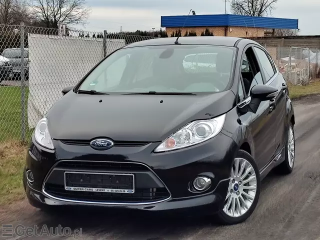 FORD Fiesta Titanium