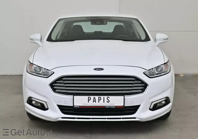 FORD Mondeo 2.0 Hybrid Titanium