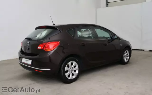 OPEL Astra IV 1.6 Enjoy