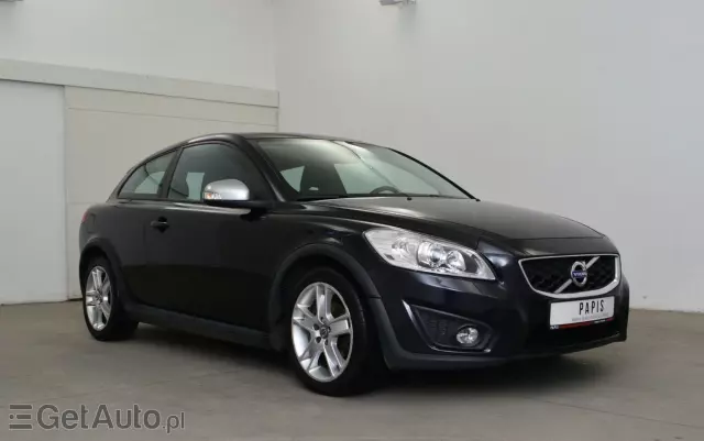 VOLVO C30 D2 DRIVe R-Design Start-Stop