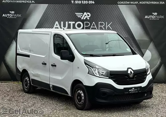 RENAULT Trafic 