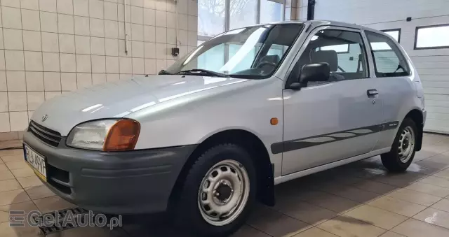 TOYOTA Starlet 1.4