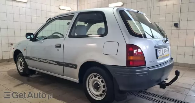 TOYOTA Starlet 1.4