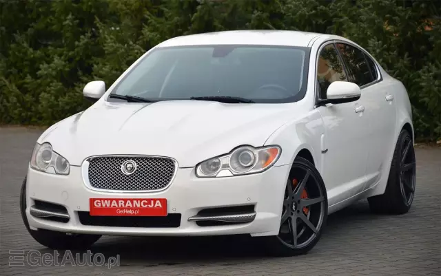 JAGUAR XF 